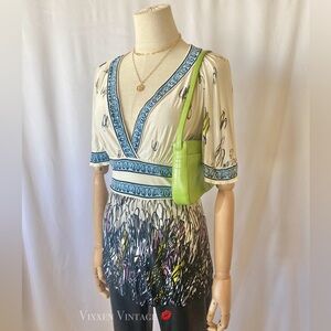 BCBGMaxAzria Multicolor V-Neck Blouse